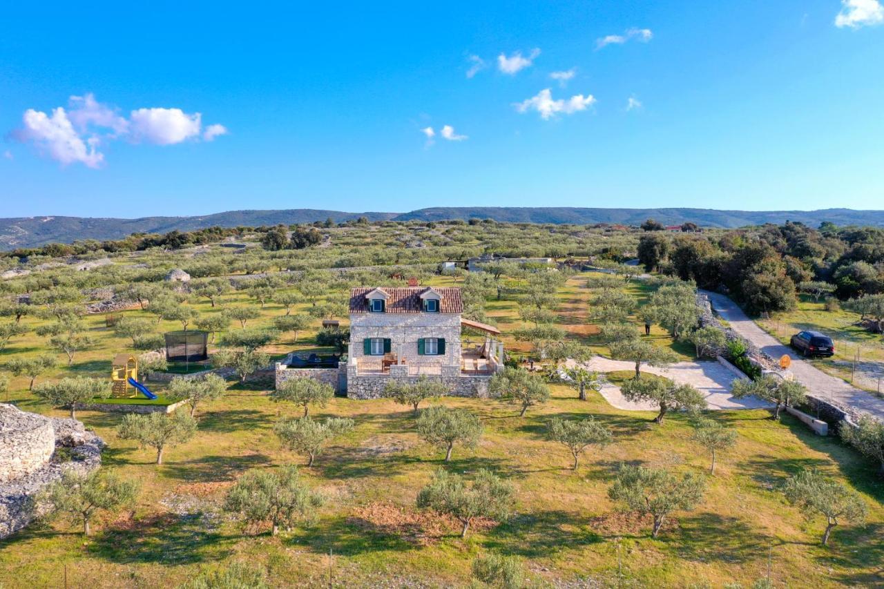 Marina Holiday Home Postira Exterior photo